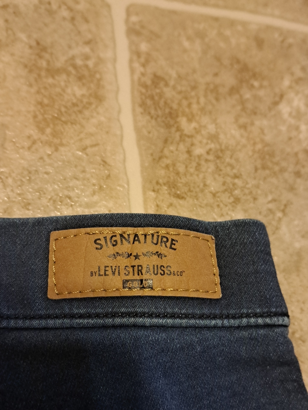 Signature by Levi Strauss Dark Blue Women's Drawstring Lounge Shorts. Size 16. - Picture 9 of 10